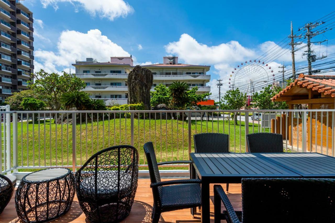 Condo Royal Ryu Kyu Chatan Exterior foto